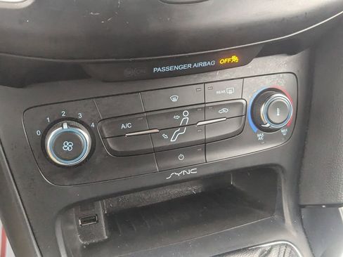 Used 2017 Ford Focus ST image 20