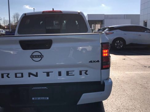 New 2026 Nissan Frontier SV image 7
