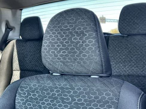 Used 2025 Honda Ridgeline Sport image 25