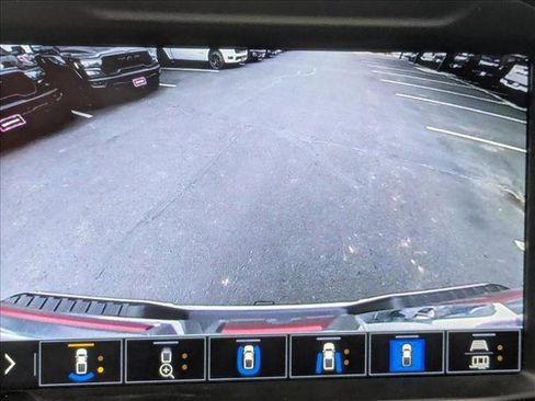 Used 2023 GMC Sierra 2500 AT4 w/ AT4 Preferred Package image 16