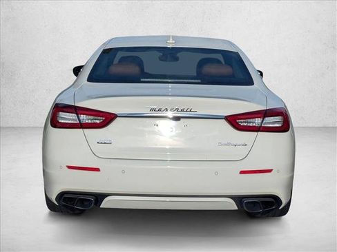 Used 2018 Maserati Quattroporte GTS GranLusso RWD image 6