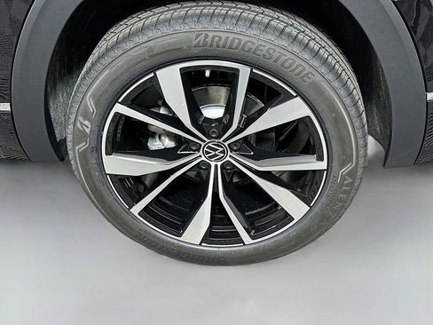 New 2026 Volkswagen Atlas SEL Premium R-Line AWD/4WD image 8