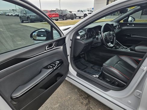 Used 2024 Kia K5 GT w/ GT1 Package image 13