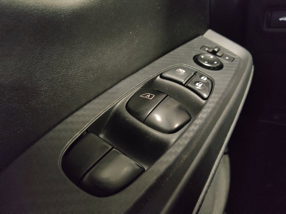 Used 2025 Nissan Sentra S FWD image 27