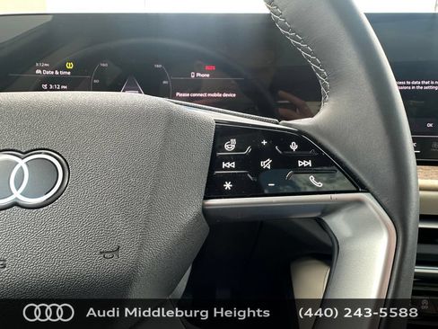 Certified 2025 Audi Q5 Premium w/ Premium Plus AWD/4WD image 29