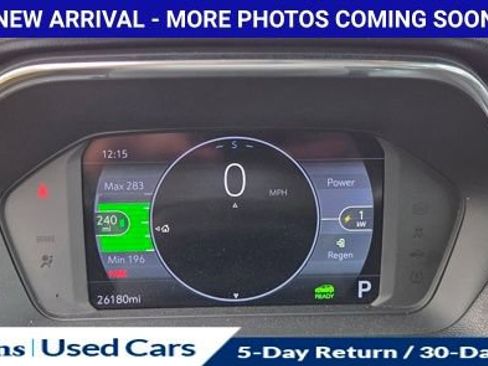 Used 2023 Chevrolet Bolt LT FWD image 16