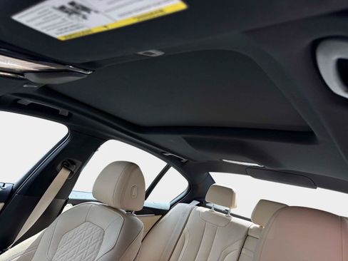 Used 2023 BMW 540i w/ Premium Package RWD image 22