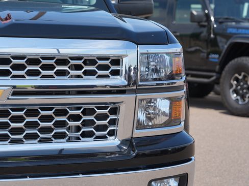 Used 2015 Chevrolet Silverado 1500 LT w/ All Star Edition AWD/4WD image 9