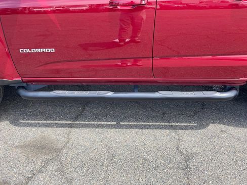 Used 2019 Chevrolet Colorado LT w/ LT Convenience Package RWD image 32