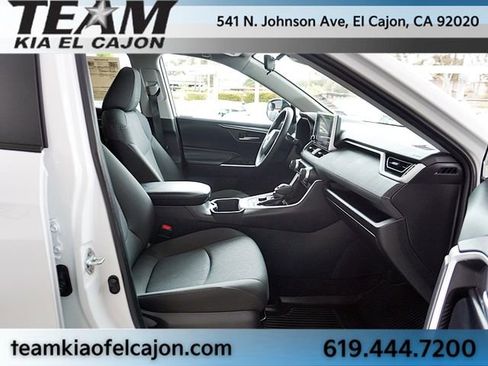 Used 2024 Toyota RAV4 XLE AWD/4WD image 11