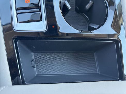 New 2026 Volkswagen Atlas SE image 24