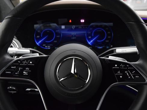 Certified 2023 Mercedes-Benz EQS 580 4MATIC Sedan image 23