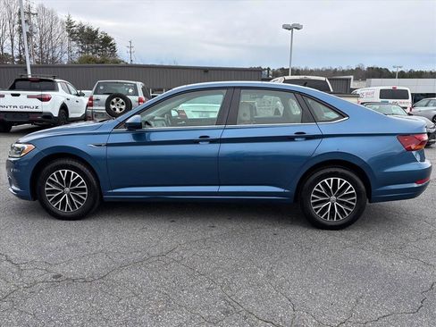 Used 2019 Volkswagen Jetta SEL w/ Cold Weather Package image 23
