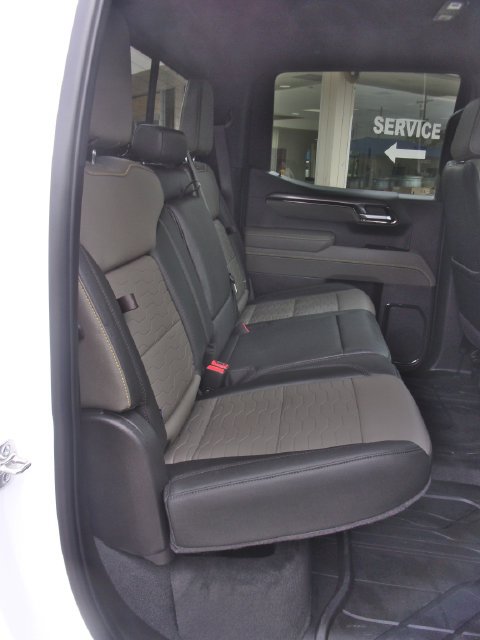 Used 2026 Chevrolet Silverado 1500 ZR2 AWD/4WD image 36