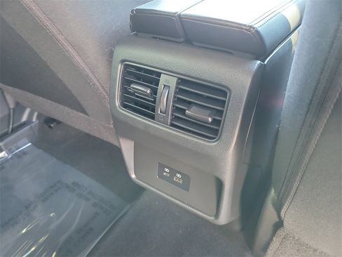 Certified 2023 Nissan Rogue SV image 19