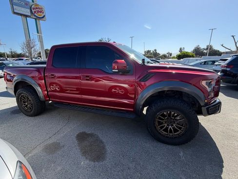 Used 2017 Ford F150 Raptor w/ Equipment Group 802A Luxury AWD/4WD image 3