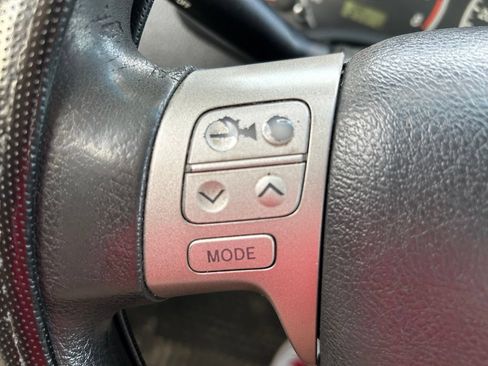Used 2013 Toyota Corolla LE w/ Preferred Accessory Pkg #2 FWD image 18
