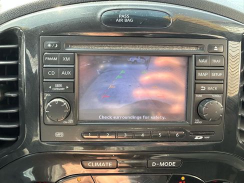 Used 2012 Nissan Juke SL AWD/4WD image 25