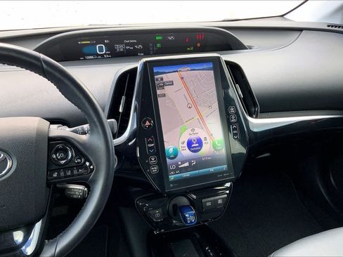 Used 2019 Toyota Prius Limited FWD image 15