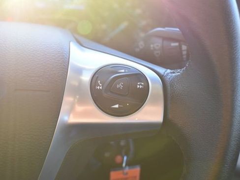 Used 2014 Ford Focus SE w/ Equipment Group 201A image 20