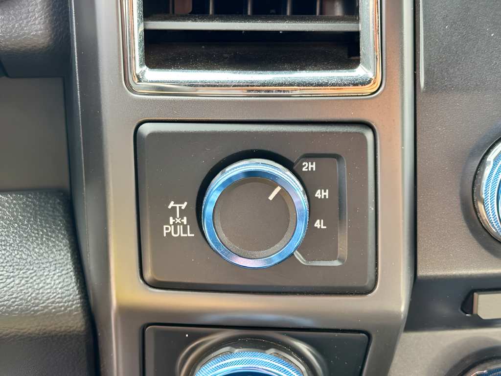 Used 2017 Ford F150 XLT w/ Equipment Group 301A Mid AWD/4WD image 19