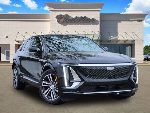 New 2026 Cadillac Lyriq Luxury image 1