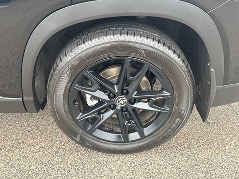 Used 2024 Toyota Grand Highlander AWD Hybrid image 41