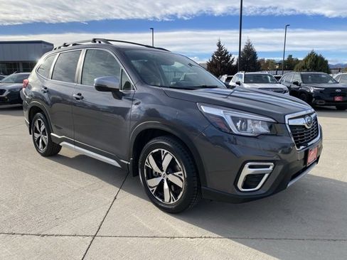 Used 2020 Subaru Forester Touring image 5