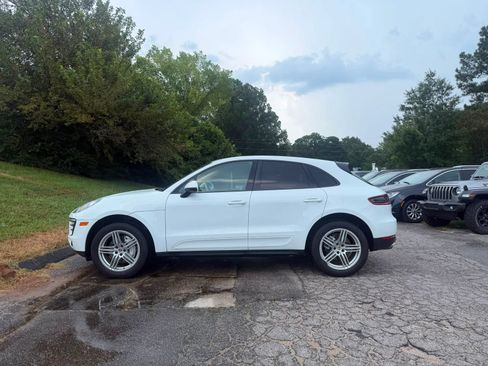 Used 2015 Porsche Macan S w/ Premium Package Plus AWD/4WD image 4