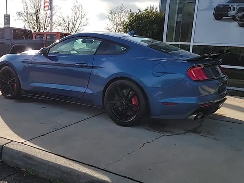 Used 2020 Ford Mustang Shelby GT500 w/ Technology Package image 6