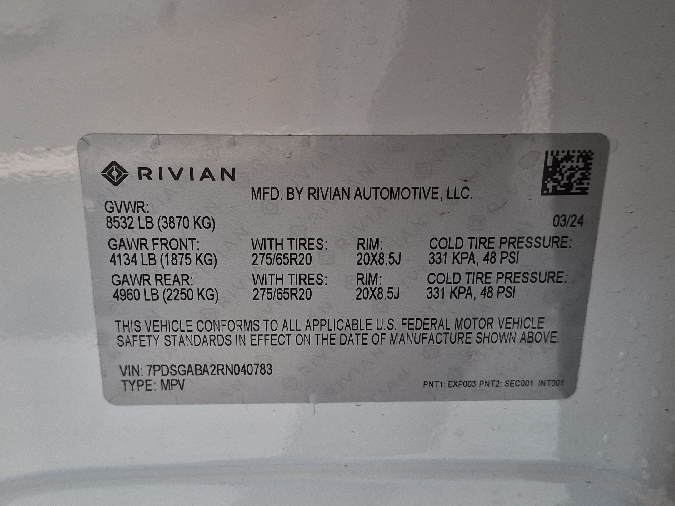 Used 2024 Rivian R1S Adventure Quad AWD/4WD image 32