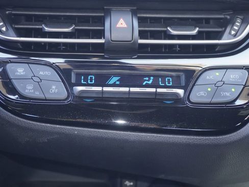 Certified 2018 Toyota C-HR XLE FWD image 15