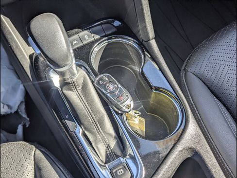 Used 2023 Buick Encore GX Essence w/ Experience Buick Package image 36