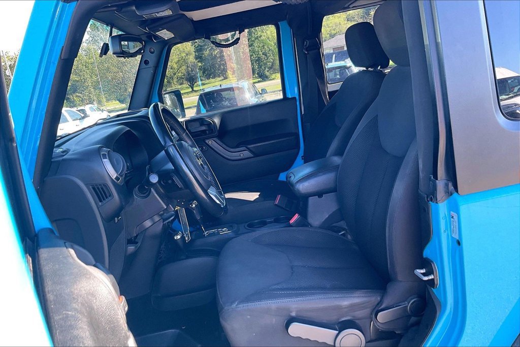 Used 2017 Jeep Wrangler Sport AWD/4WD image 22