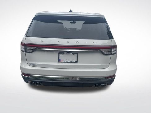 Used 2023 Lincoln Aviator Reserve w/ Equipment Group 201A RWD image 6