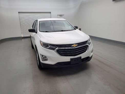 Used 2019 Chevrolet Equinox LS w/ LS Convenience Package FWD image 14