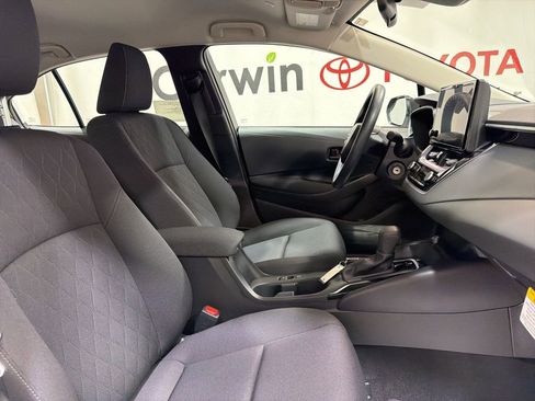 New 2026 Toyota Corolla LE image 12
