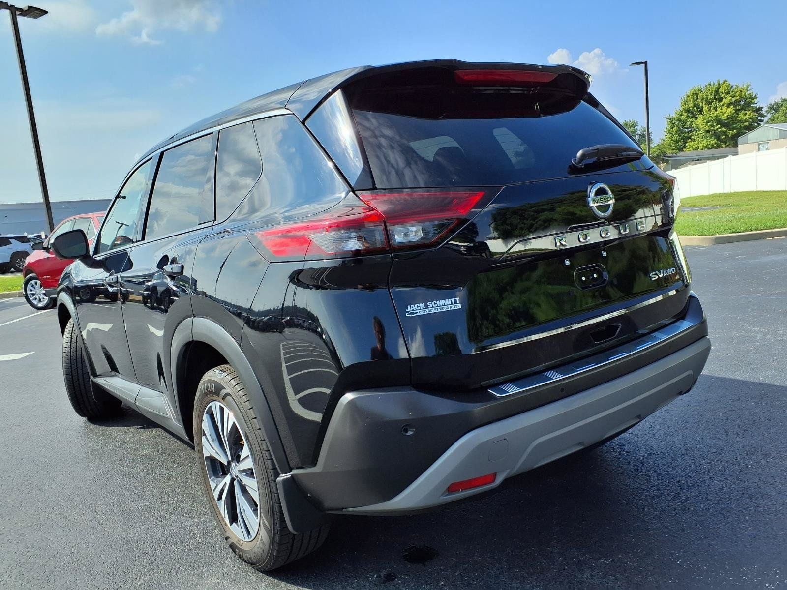 Used 2021 Nissan Rogue SV AWD/4WD image 31