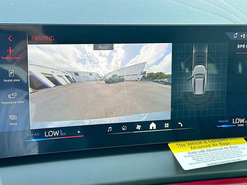 Used 2026 BMW X3 xDrive30 w/ M Sport Package image 12