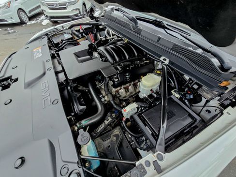 Used 2018 GMC Yukon Denali w/ Open Road Package image 51