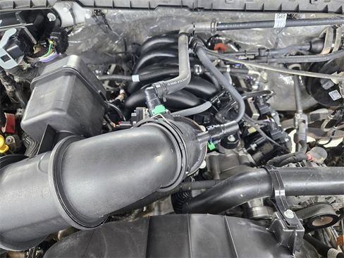Used 2024 Ford F250 XL w/ XL Off-Road Package image 30