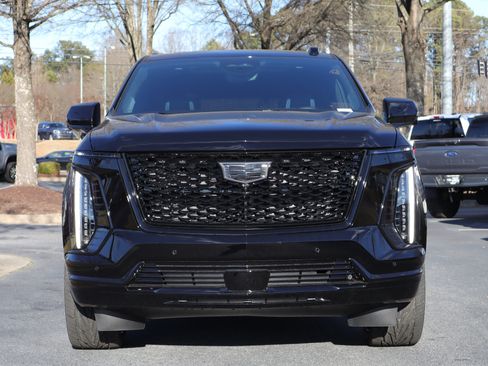 Used 2026 Cadillac Escalade Platinum Sport image 36