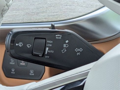 New 2025 Volkswagen ID. Buzz Pro S Plus image 29