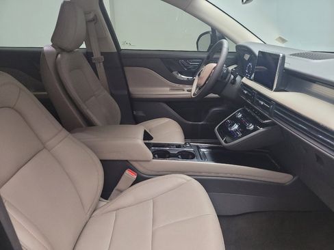 Used 2022 Lincoln Corsair FWD w/ Equipment Group 101A image 21