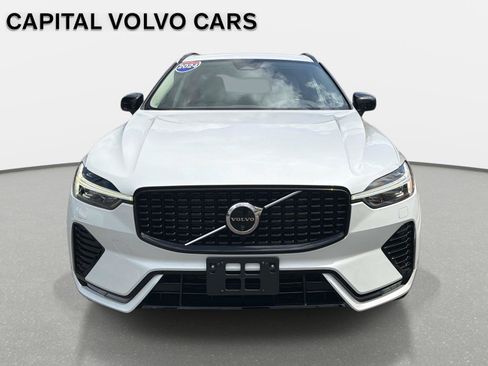 Certified 2024 Volvo XC60 B5 Plus w/ Climate Package AWD/4WD image 2