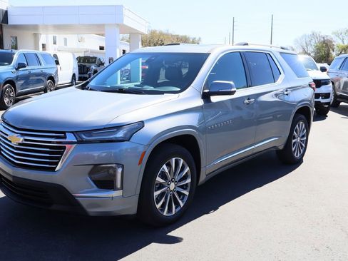 Certified 2023 Chevrolet Traverse Premier image 4