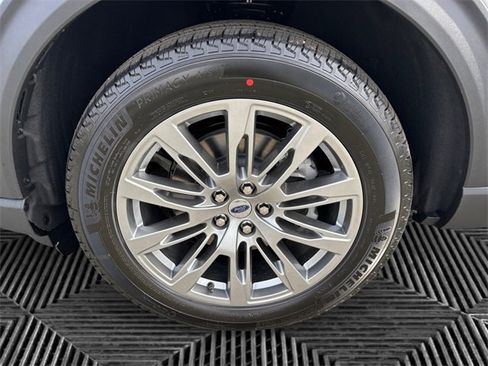 New 2026 Ford Explorer Active image 14