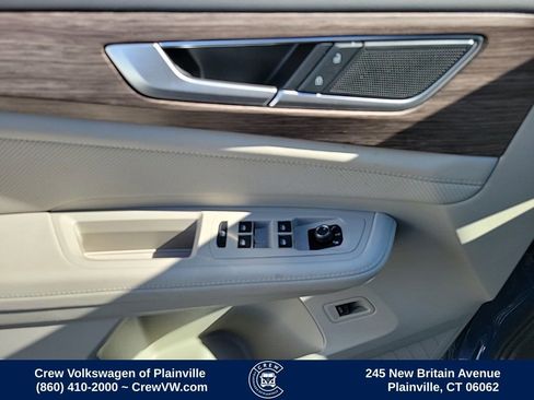 Certified 2025 Volkswagen Atlas SEL AWD/4WD image 38