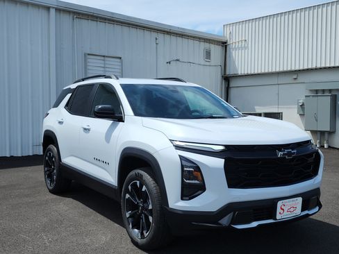 New 2026 Chevrolet Equinox RS FWD image 7