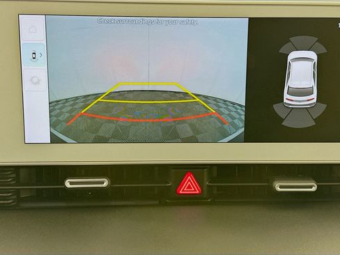 Used 2024 Hyundai Ioniq 5 SEL image 23